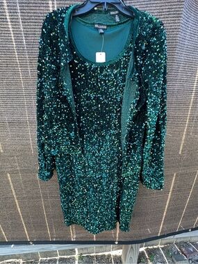 Nina Leonard Green Sequin Dress and Jacket Set. Size M. NWT